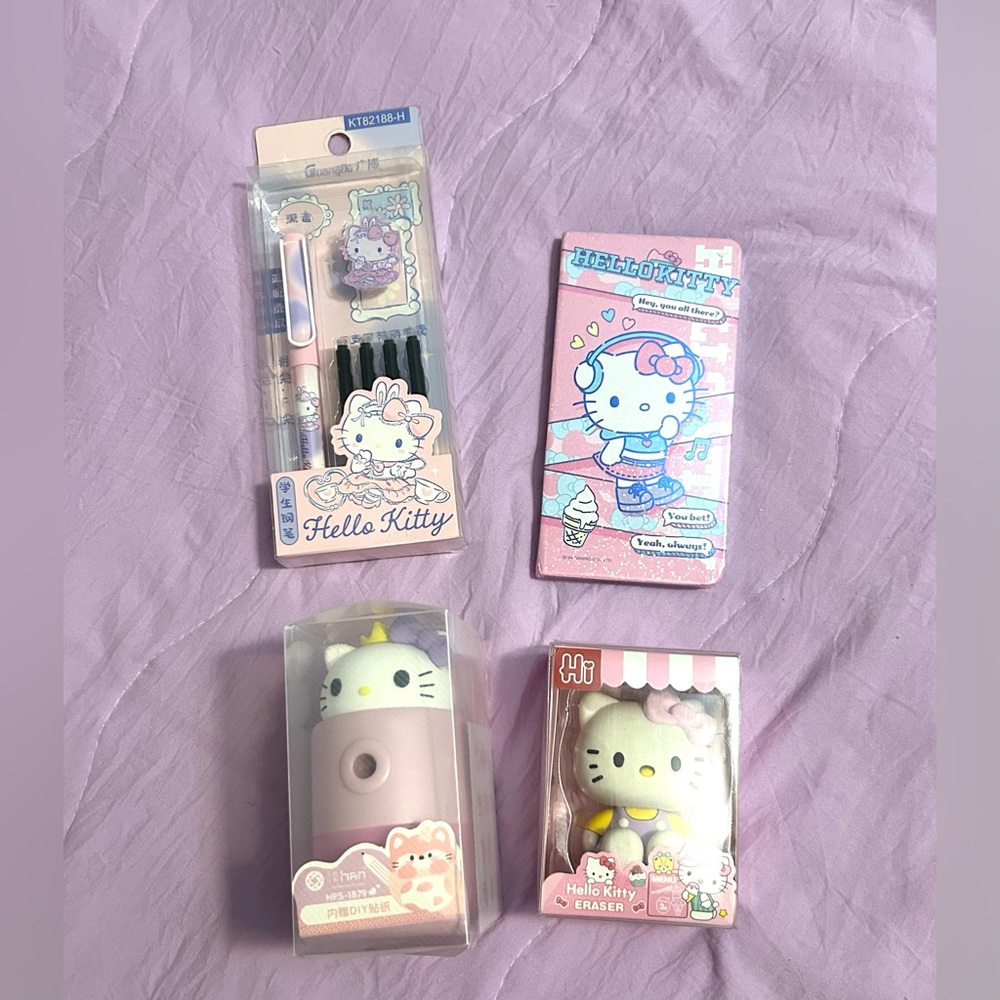 Hello Kitty Notebook Bundle - Picture 5 of 6